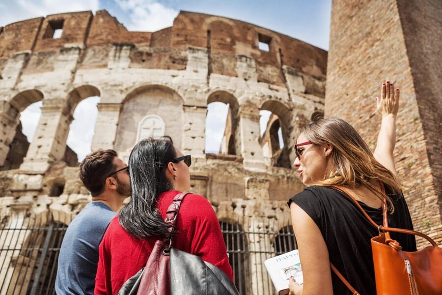 Rome: Best of Colosseum and Roman Forum Guided Tour - A 3-hour, small-group pace that keeps your head clear