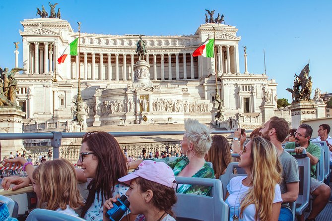Rome: Big Bus Hop-on, Hop-off Open-Top Sightseeing Tour - Circus Maximus and Piazza Venezia: ancient views, modern walking reality