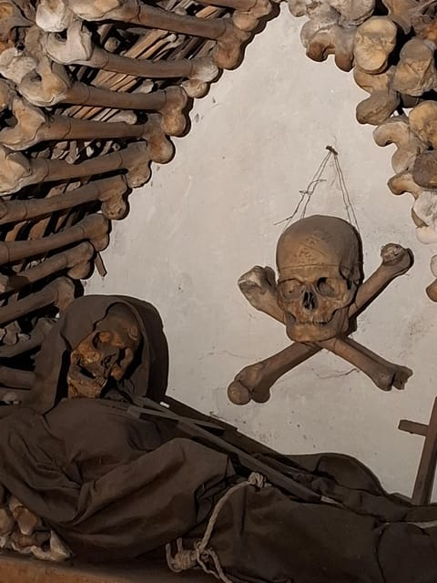 Rome: Bone Crypts Express - Tour in ENGLISH with tickets - Capuchin Museum context: Franciscan roots, burial laws, and why it matters