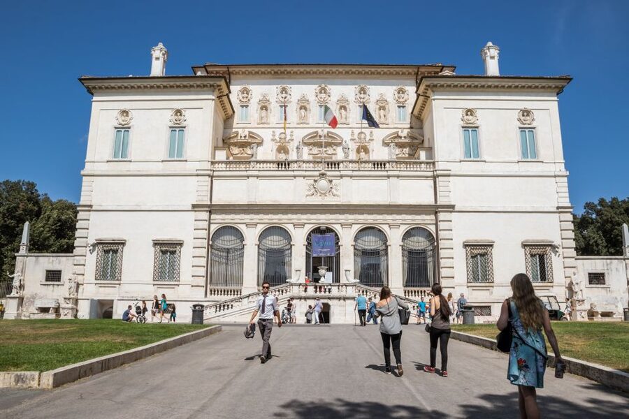 Rome: Borghese Gallery Skip-the-Line Ticket and Guided Tour - Meeting on the double staircase outside Galleria Borghese