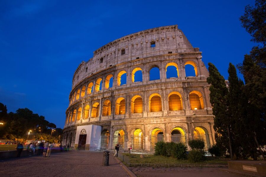 Rome by Night: 3-Hour Guided Walking Tour - Rome at Sundown: What Changes When the Sun Goes Down