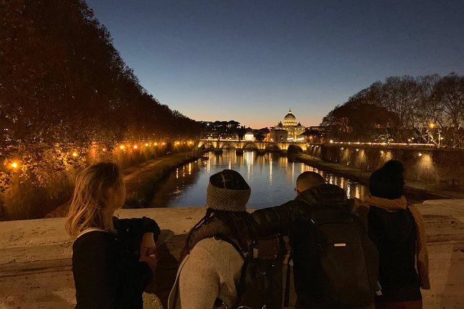 Rome by Night E-Bike Tour with Pizza Option - Guides and Group Size: Why the Experience Feels Personal