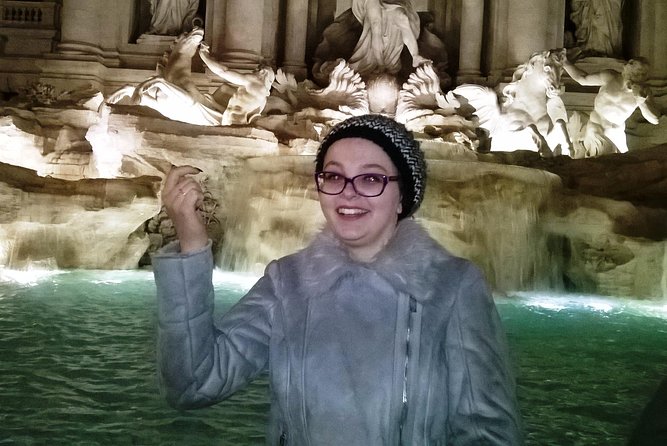 Rome by Night Walking tour Including Piazza Navona Pantheon and Trevi Fountain - Trevi Fountain After Dark: Coin Wish Time and Photo Reality