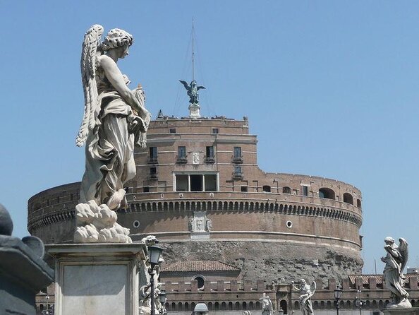 Rome by Night Walking Tour - Legends & Criminal Stories - Key Things That Make This Night Walk Worth It
