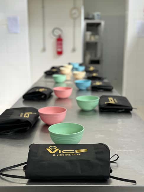 Rome: Cannoli, Gelato, Tiramisu Baking & Cooking Class - Should you book the Rome Cannoli, Gelato, Tiramisu class?