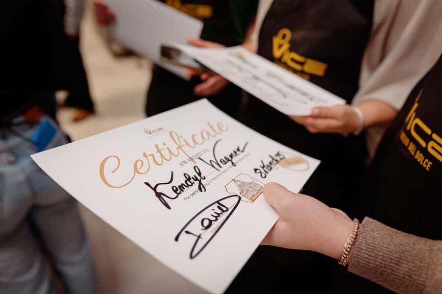 Rome: Cannoli, Gelato, Tiramisu Baking & Cooking Class - Gelato, made fresh: taste the difference in the lab