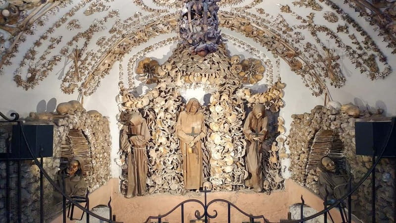 Rome: Capuchin Crypt & Museum Tour with Choral Concert - Dinner option at Il piccolo Vicolo: good value if you want an easy finish