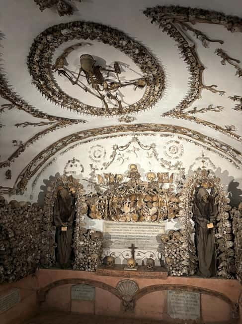 Rome: Capuchin Crypts & Ghostly Legends Small-Group Tour - Small-group pacing: why max 10 people matters more than you’d think