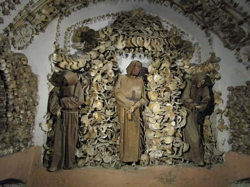 Rome: Capuchin Crypts Guided Tour with Audio Guide Option - Crypt of the Three Skeletons and the bone-design rooms