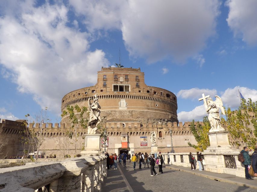 Rome: Castel Sant’Angelo Entrance Ticket with Audioguide - Ascending to the Terrace: Views, Then a Reality Check