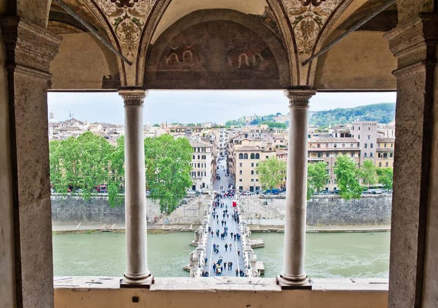 Rome: Castel Sant'Angelo Entry Ticket & Digital Audioguide - Timing and Crowds: When to Visit the Castle