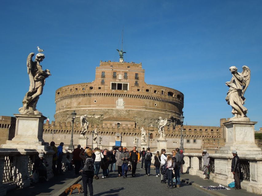 Rome: Castel Sant'Angelo Skip the Line Private Tour - From emperor to fortress: seeing Hadrian’s tomb the right way