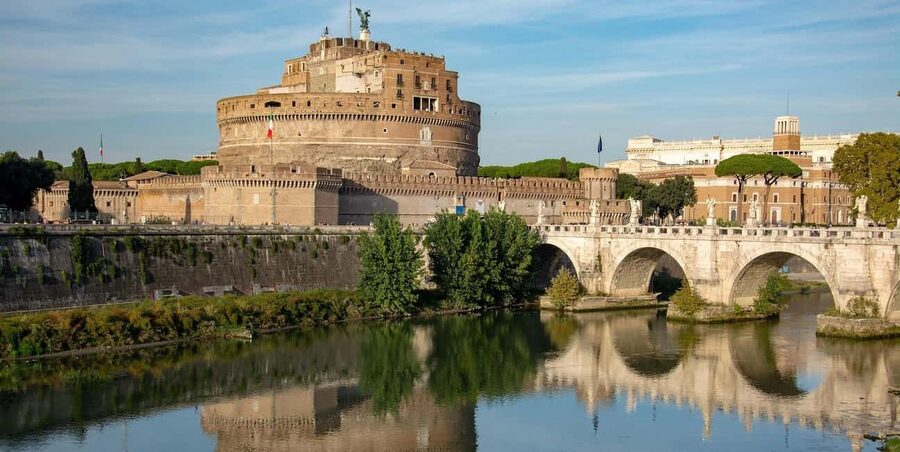 Rome: Castel Sant’Angelo Ticket & Audio Guide - The angel statues and the top views (with a weather note)