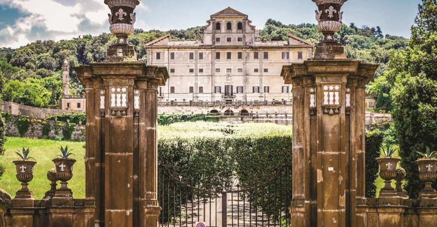 Rome: Castelli Romani Hop-on and Hop-off Tour - Quick takeaways before you choose your day
