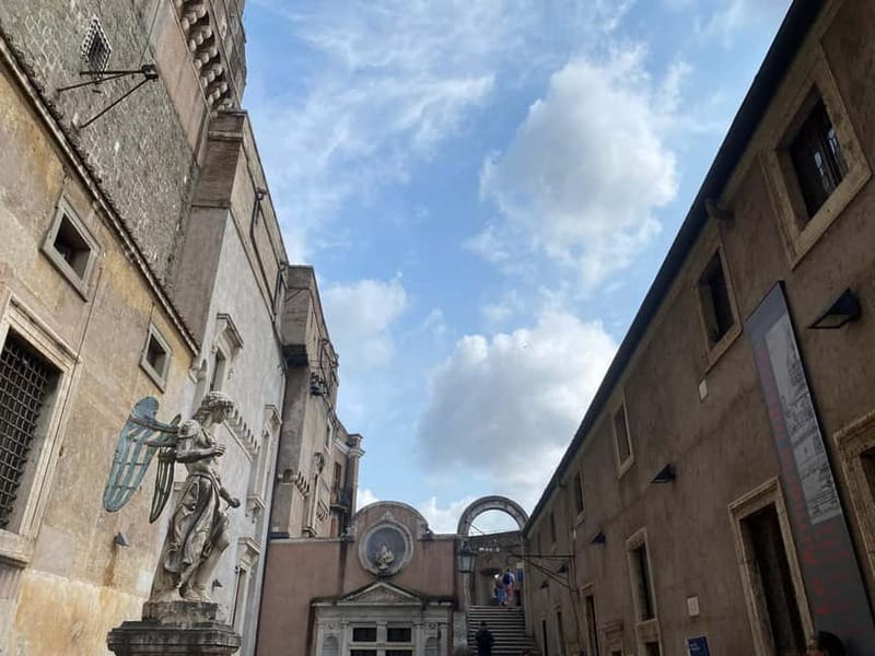 Rome: Castle Sant'Angelo Ticket w/ audioguide option - Papal Rooms and your route at your own pace