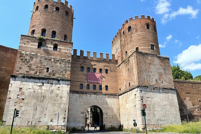 Rome Catacomb & Appian Way Small-Group Tour by Golf Cart - Chiesa del Domine Quo Vadis: A Quick Photo Stop With a Story