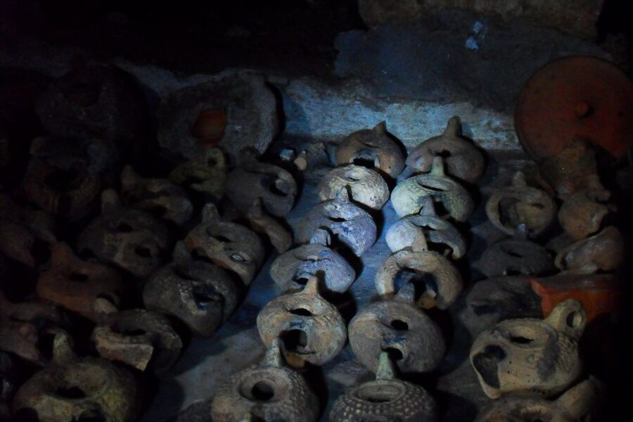 Rome: Catacombs of Domitilla Entry Ticket & Guided Tour - Pagan Frescoes Meet Christian Sanctity