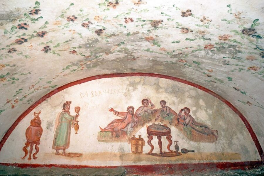 Rome: Catacombs Underground Tour, Ticket, and Transfer - Choosing the Right Catacomb: San Calisto, San Sebastiano, or Santa Domitilla