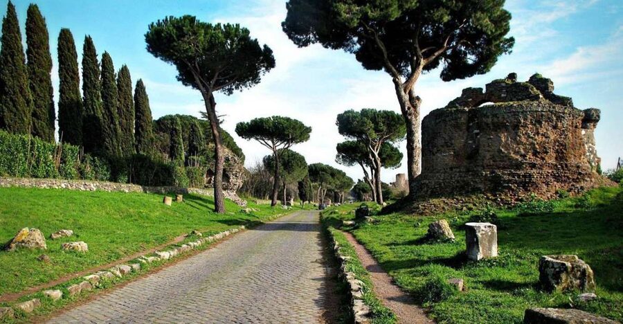 Rome: Catacombs Underground Tour, Ticket, and Transfer - Meet at Via Delle Terme di Tito and Plan for a Smooth Start