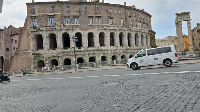 Rome: City Center Private Tour With Tuk-Tuk - Price and value: $112.15 per group for up to 2 people