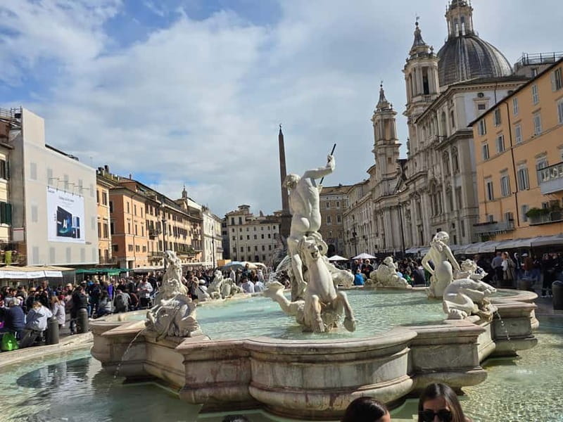 Rome: City Center Private Tour With Tuk-Tuk - Trastevere and Campo de’ Fiori: neighborhood texture, not just monuments