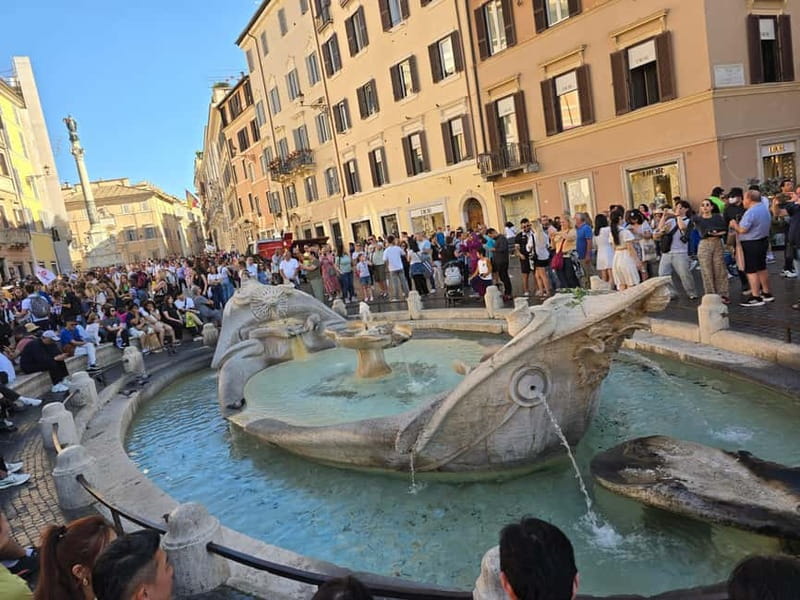 Rome: City Center Private Tour With Tuk-Tuk - Pantheon and Trevi Fountain: classic Rome, handled with less stress