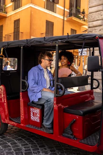 Rome: City Highlights E-Tuk Tuk Tour - Comfort and pacing: who this tour suits best