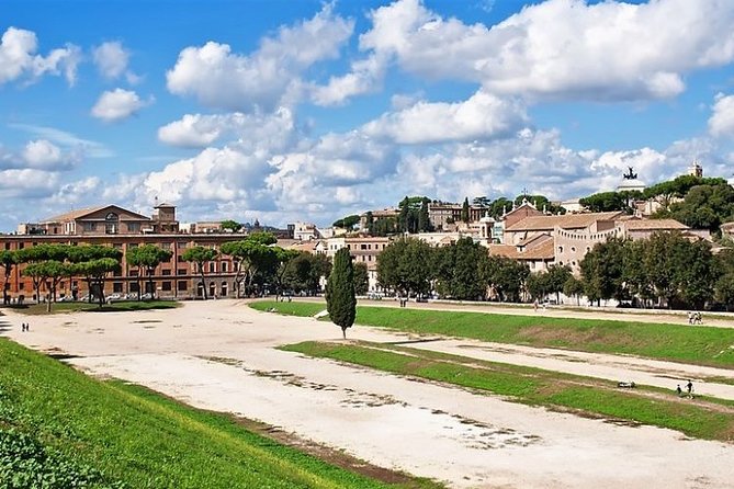 Rome City Highlights & Hidden Gems: Vespa Sidecar Guided Tour - Piazza-to-Rome: hearing the guide with headsets
