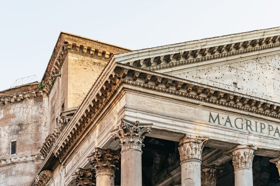 Rome: City Highlights Walking Tour - Guide experience: what you might see from Crown Tours guides