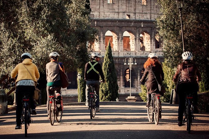 Rome City Small Group Bike Tour with quality Cannondale EBike - Piazza Navona and the Pantheon: Baroque Squares to Antiquity