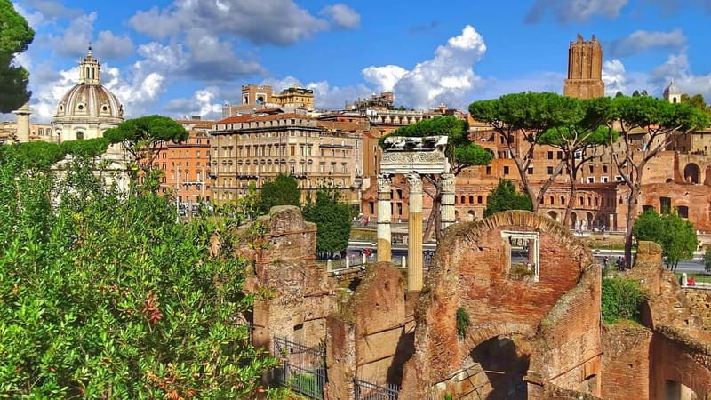 Rome: Colosseum Access with Official App & Arena Option - Circus Maximus: Narration Included, Ticket Not Needed