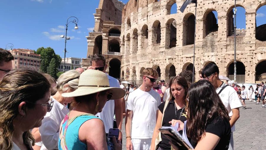 Rome: Colosseum Access with Official App & Arena Option - Arena Option and VR Tour: When It’s Worth Paying Extra