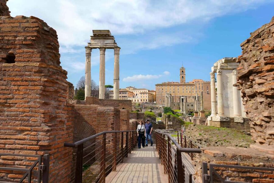 Rome: Colosseum Arena Floor, Palatine & Forum Guided Tour - Price and value: is $41 a smart buy?