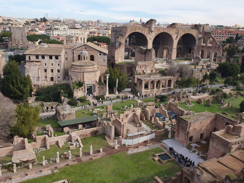 Rome: Colosseum Arena Floor, Roman Forum & Palatine Tour - Colosseum Seating on Tiers 1 and 2: Seeing It Like a Roman