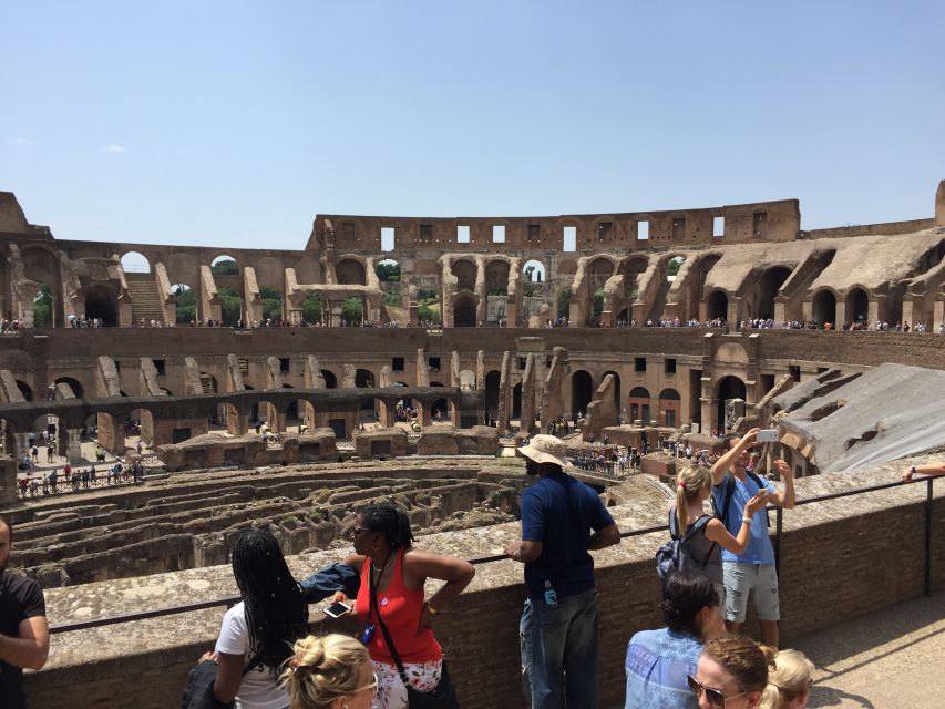 Rome: Colosseum Arena Guided Tour with Roman Forum Option - What the timing can feel like: choosing a good slot