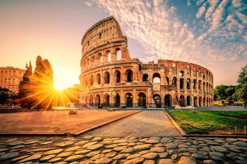 Rome: Colosseum Arena, Roman Forum, and Palatine Hill Tour - Key Points at a Glance