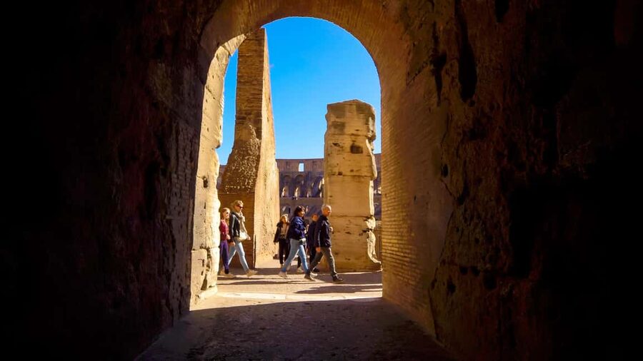 Rome: Colosseum Arena, Roman Forum, and Palatine Hill Tour - Why This Colosseum Tour Works So Well for First-Timers