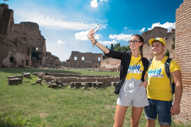 Rome: Colosseum Arena, Roman Forum & Palatine Hill Tour - Who Should Book This Colosseum, Forum and Palatine Tour