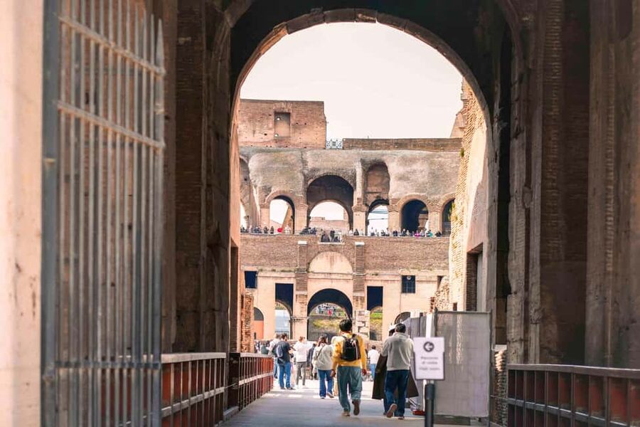 Rome: Colosseum Arena, Roman Forum & Palatine Hill VIP Tour - Colosseum Arena Floor: Standing Where the Show Began