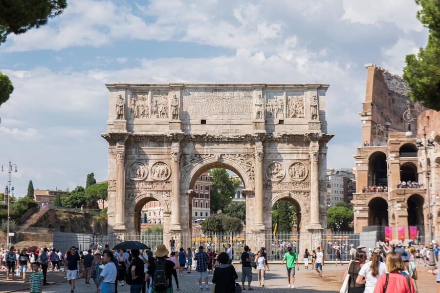 Rome: Colosseum Arena, Roman Forum & Palatine Tour - Pace, Headsets, and Group Size: How You Keep Up Without Getting Rushed