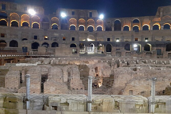 Rome: Colosseum by Night Guided Tour - Night crowd control and photo time (the practical benefits)