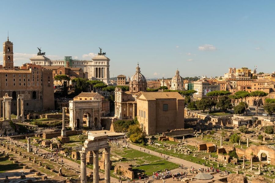 Rome: Colosseum Experience with Host and Audio Guide - Timing, crowd reality, and how to get the most from 2.5 hours