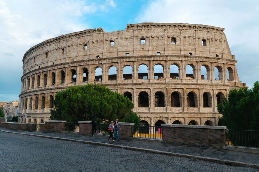 Rome: Colosseum Express Tour with Forum and Palatine Access - Who this tour suits best (and who should choose another format)