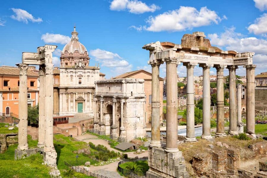 Rome: Colosseum Express Tour with Forum and Palatine Access - Headsets in the crowd: hearing the guide without yelling