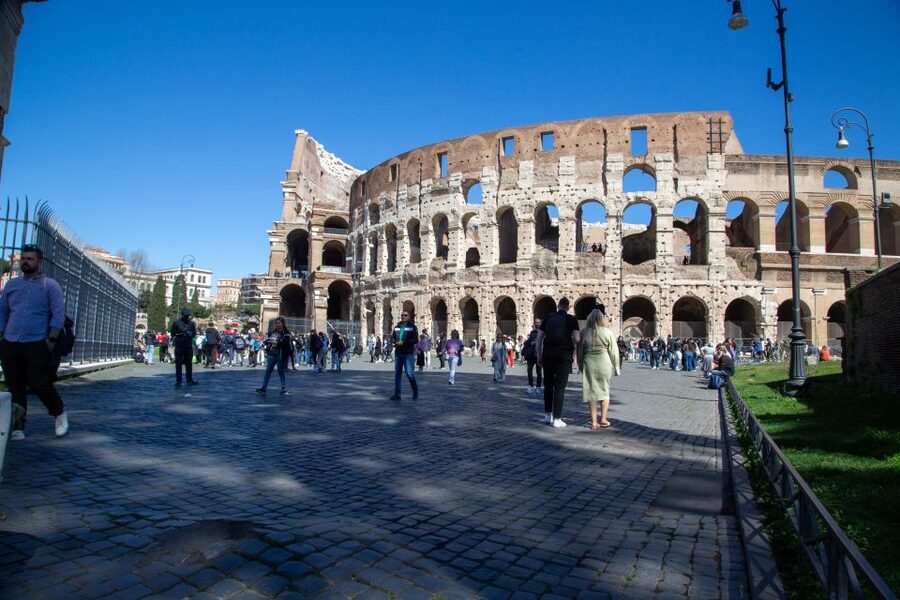 Rome: Colosseum Express Tour with Forum and Palatine Access - Price and value: what your $57 Express ticket is buying