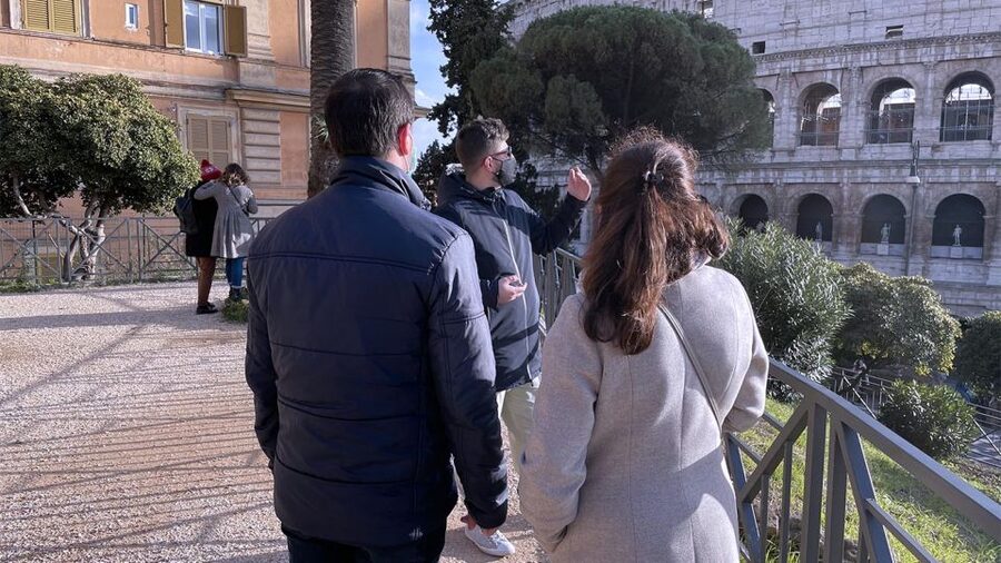 Rome: Colosseum Express Tour with Forum and Palatine Access - Security and Tickets: Metal Detector, ID checks, and the 18€ park fee