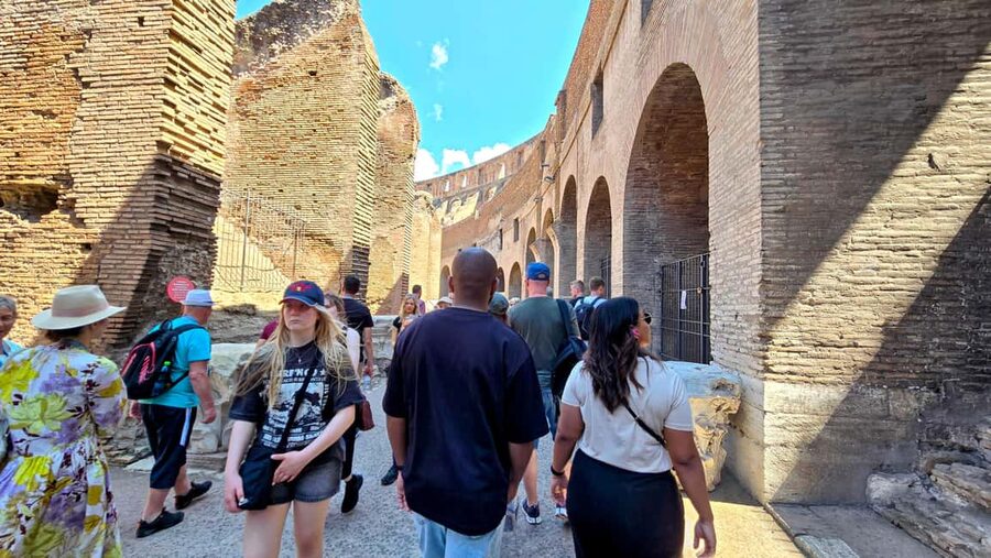 Rome: Colosseum Express with Optional Roman Forum Tour - Palatine Hill terrace views: photos and the best pause of the route
