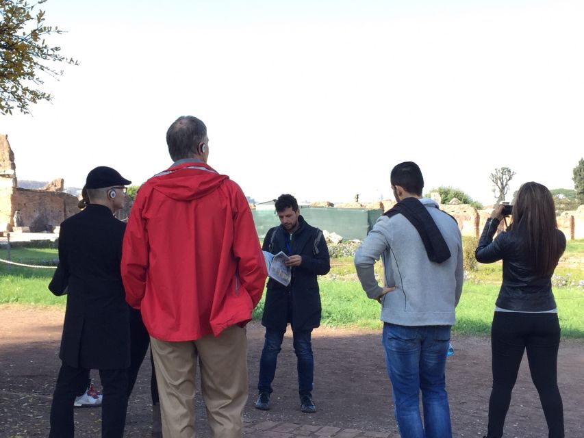 Rome: Colosseum, Forum, and Palatine Hill Guided Tour - Why this route works: from arena noise to imperial power