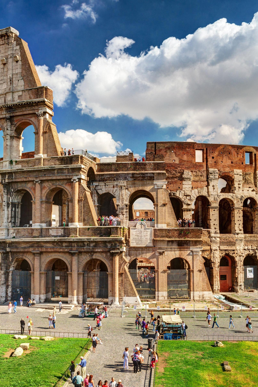 Rome: Colosseum & Forum Experience with Free Audio Guide App - Entering the Colosseum: your route and expectations