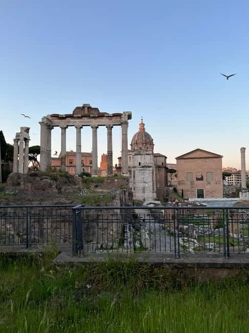 Rome: Colosseum Forum Palatine Entry + MULTIMEDIA Experience - Who this combo suits best
